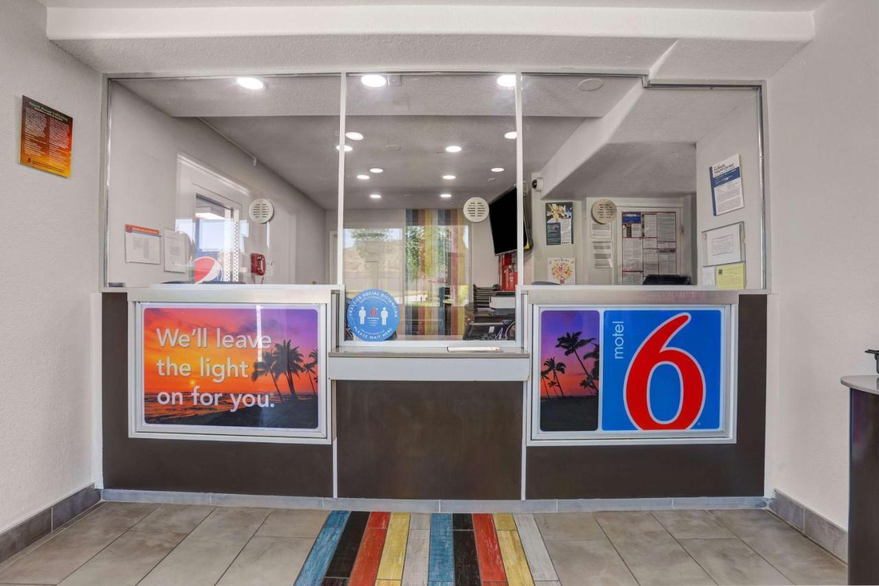 6-san Bernardino, Ca - North 3* Serrano Village