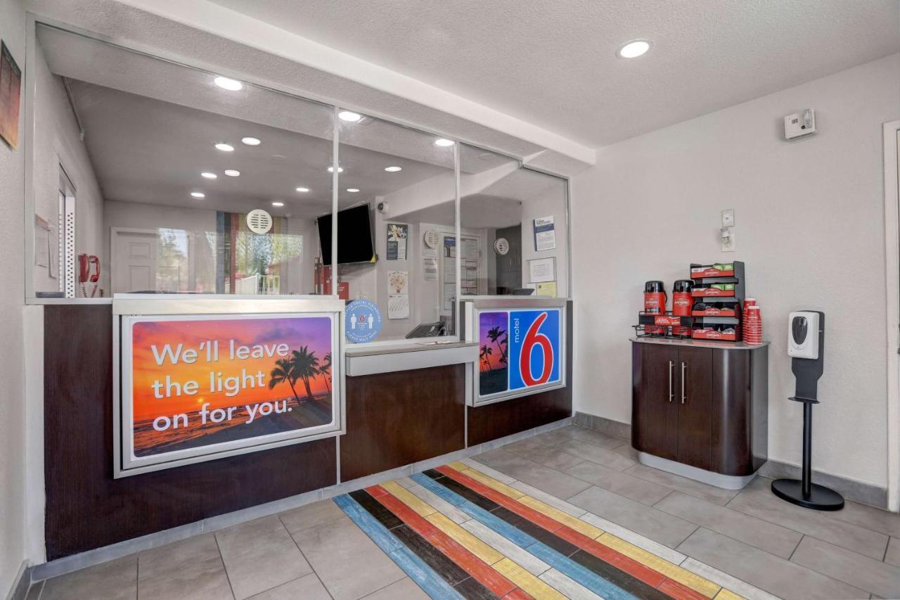 6-san Bernardino, Ca - North Hotel