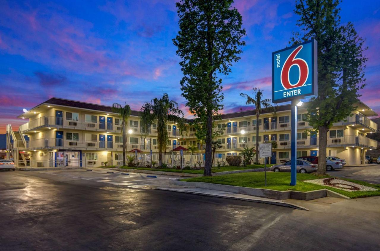 6-san Bernardino, Ca - North Hotel Serrano Village